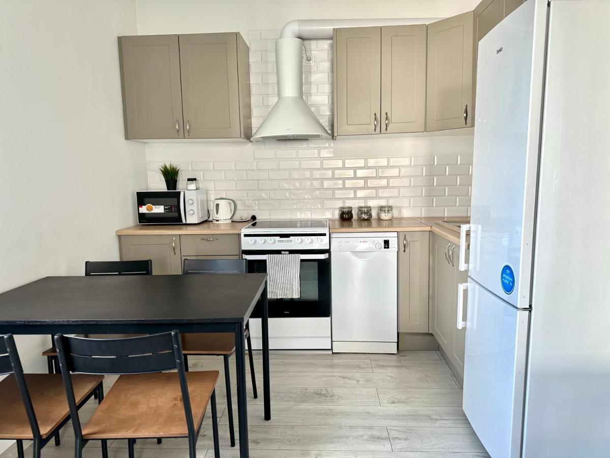 Sdh 1 Wolomin Comfortable Apartment Near Warsaw Exterior foto